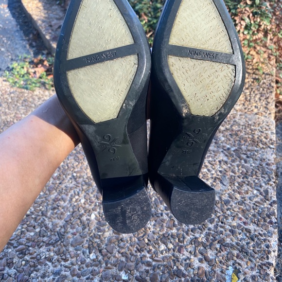 Classy Nine West Heels - Picture 6 of 6